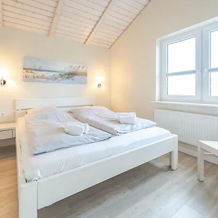 Nordsee-rueckzugsort Mit Wallbox, Sauna & Gartenidylle Casa de Férias *