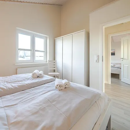 Casa de Férias Nordsee-rueckzugsort Mit Wallbox, Sauna & Gartenidylle