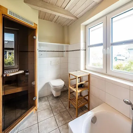 Nordsee-rueckzugsort Mit Wallbox, Sauna & Gartenidylle Casa de Férias Dagebüll