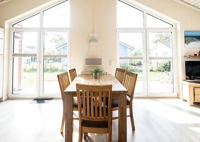 Vakantiehuis Nordsee-rueckzugsort Mit Wallbox, Sauna & Gartenidylle Dagebüll